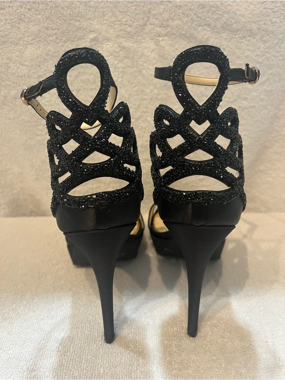 Jessica Simpson Black Glitter Cutout Platform Heels - Worn Once - Size 9 - Picture 4 of 7